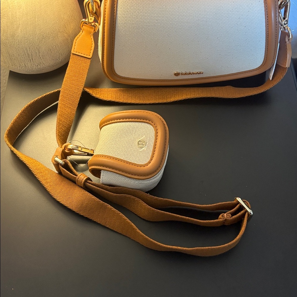 NWT Lululemon Canvas Mini Bag Natural/Chestnut Brown - Picture 11 of 16